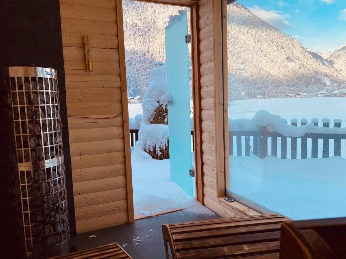 Forest Chalet, 15 Min To Salzburg Olt Town, And Most Beautiful Lakes, Secluded Location, 1,000 Sqm Garden, Mountainview, Panorama Sauna, Bath Whirlpool, Bbq&Bikes&Sunbeds For Free, Up To 10 P Golling an der Salzach Exteriér fotografie